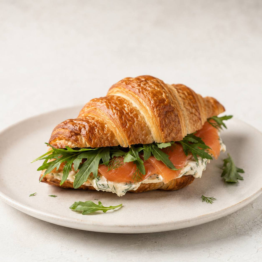 Salmon & arugula croissant