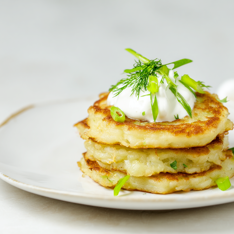 Deruny (Ukrainian Potato Pancakes)